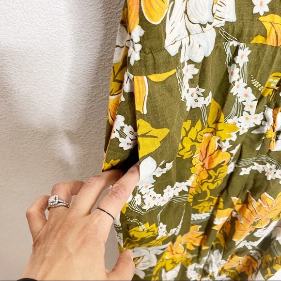 Faherty- Leila Olive Tropical Linen Jumpsuit- Size M - Picture 7 of 9